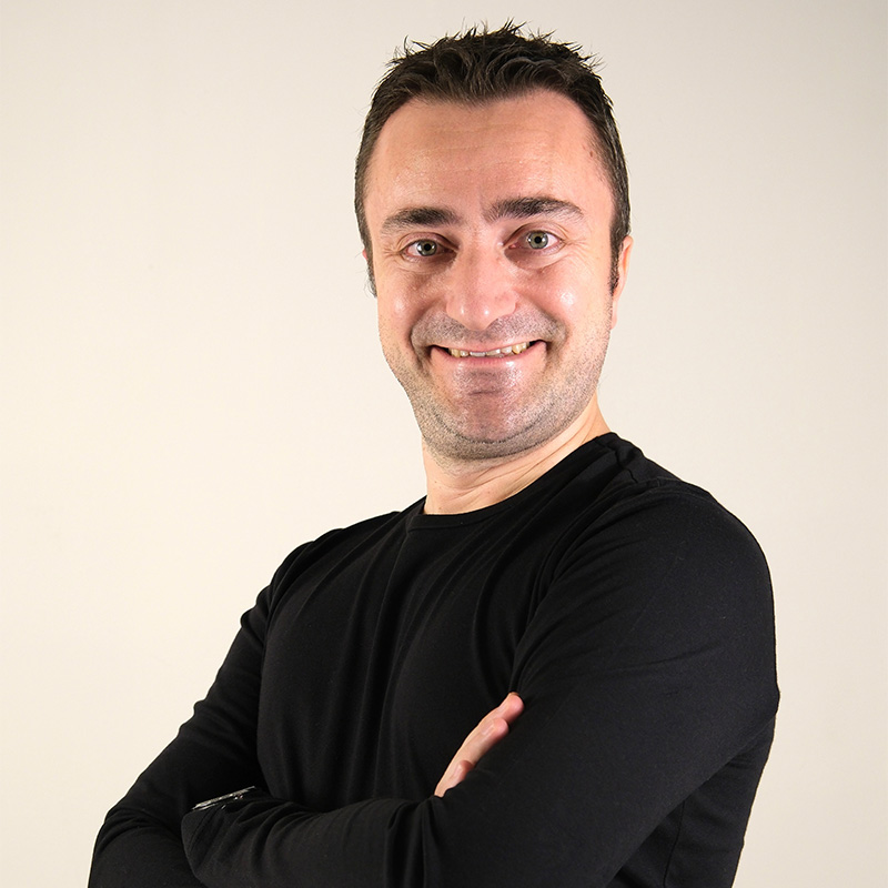 Emre Turgut resmi